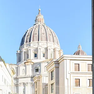 Stazione Vaticana 5 Rome
